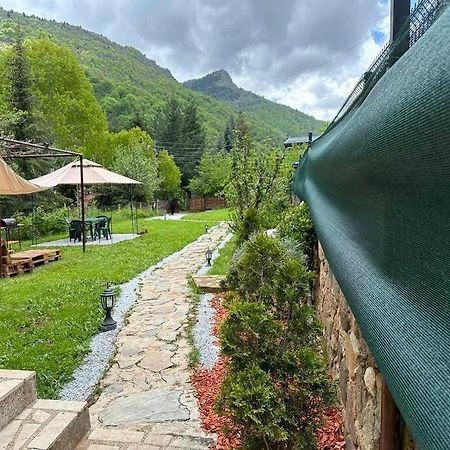 Cosy Mountain Villa In Nizepole Битоля Екстериор снимка