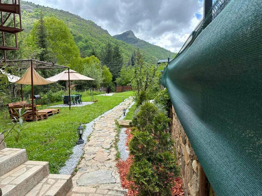 Cosy Mountain Villa In Nizepole Битоля Екстериор снимка